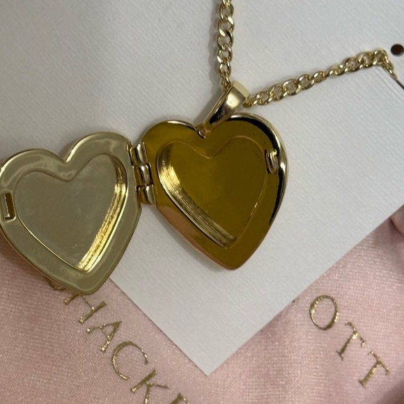 Kendra Scott x 🎀 LoveShackFancy Gold Locket Necklace new w/ pink dustbag - Picture 5 of 11